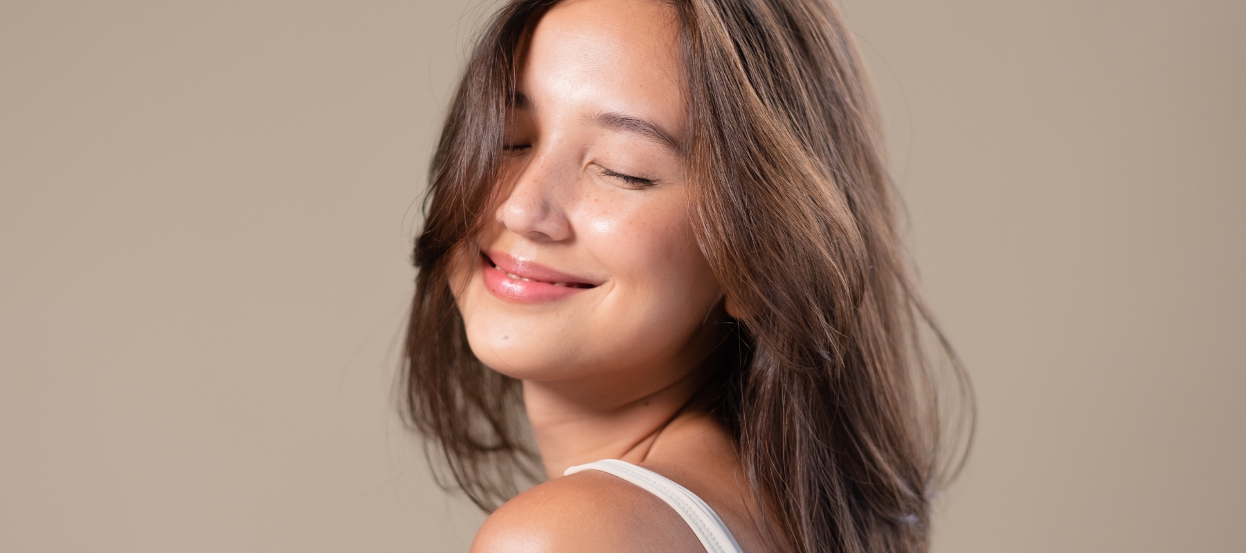 Comprendre le lien entre peau sensible et vieillissement prématuré de la peau (inflamm'aging)