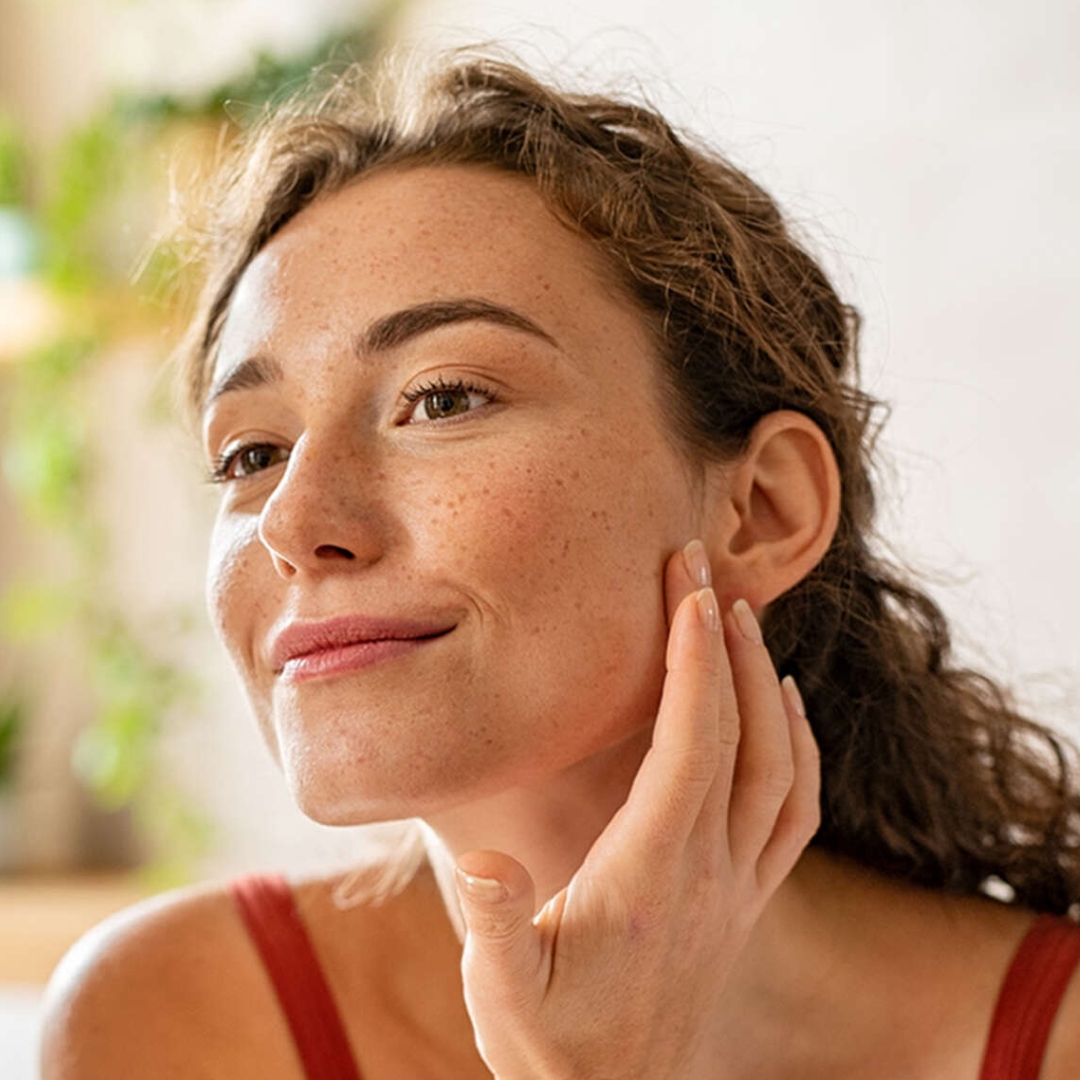 Comment ralentir le vieillissement prématuré du visage ?